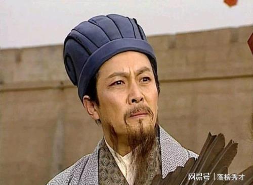 一般人看多久能背出师表