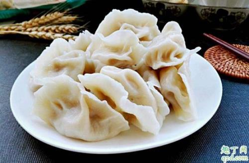 冷冻饺子煮熟为什么还有白皮