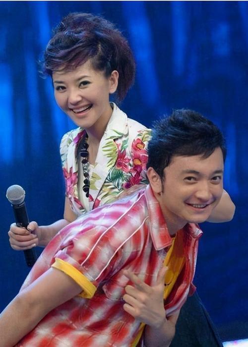中央电视台主持人方琼身高多少