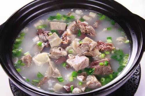 羊肉炖什么一起吃最好