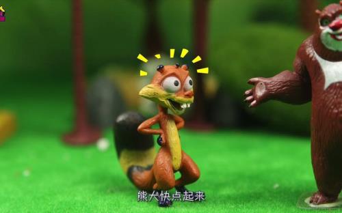 熊出没中的蹦蹦的是男是女