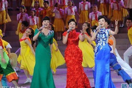 走进新时代是谁演唱的