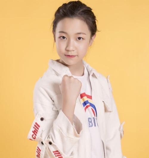 旁人祝13岁女孩怎么称