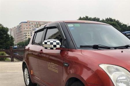 铃木红是什么颜色