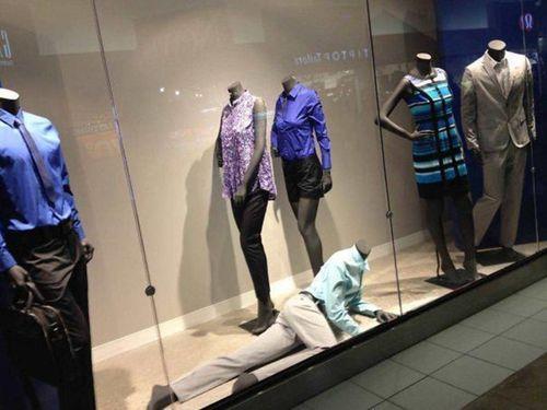 人最里面的衣服是什么