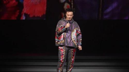 陈奕迅舞台拉伸时唱哪首歌