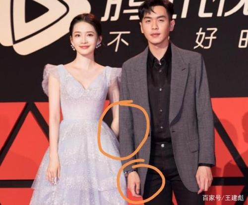 男生挽女生胳膊是什么意思