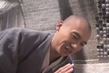 蜻蜓和云潇潇谁的武功高
