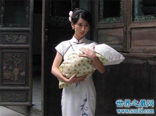乳母的成语有哪些