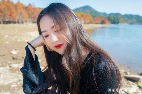 如何看待男友对于前任的不甘心