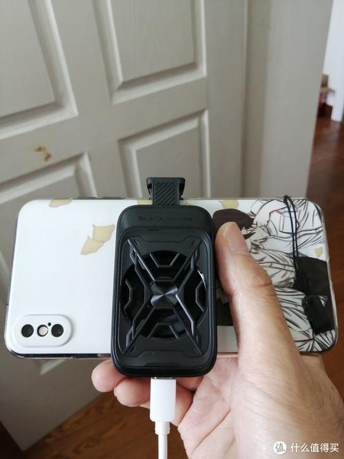 黑鲨冰封散热背夹2pro拆解