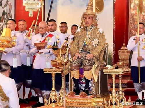 在泰国，国王究竟有多大的权力