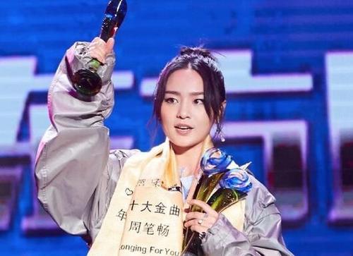 如今的周笔畅现状