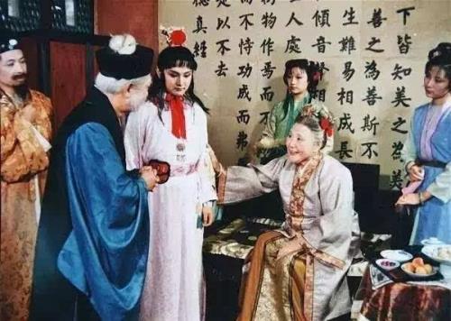 薛家后代子孙下场