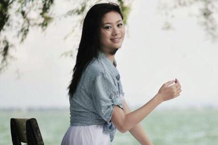 风儿清清水长流的歌词
