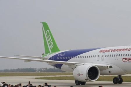 国产大飞机c919能坐多少人