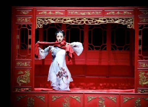十里红妆女儿梦的原诗