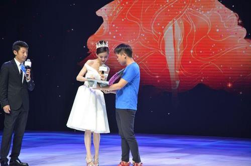卡汀猫是杨颖代言的吗