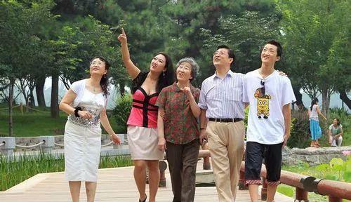 兄弟姐妹缘薄什么意思