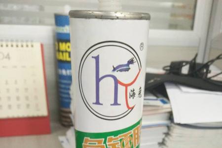 粘镜子用免钉胶还是玻璃胶