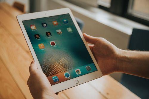 ipad air 4和ipad9哪个值得入手
