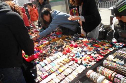 西南市场怎么申请摆地摊