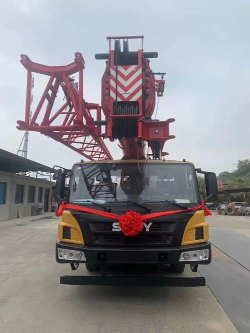 三一吊车32700kg是多少吨的