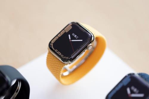 iwatchs8怎么开机