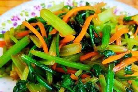 素炒芹菜怎么炒好吃简单
