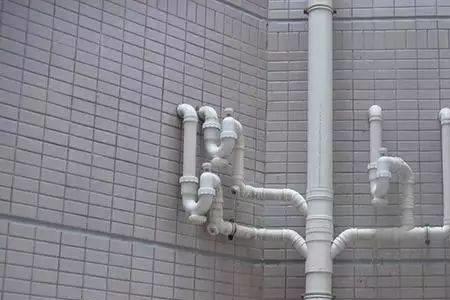 海尔空调冷凝水管堵塞怎么办