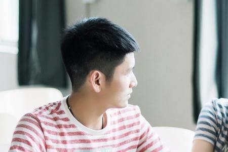抛弃双子女的男人会后悔吗