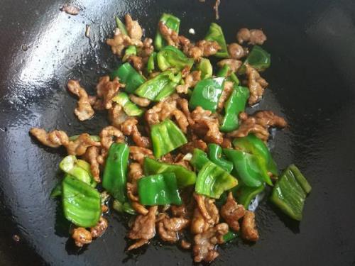 烀熟的肉怎么炒