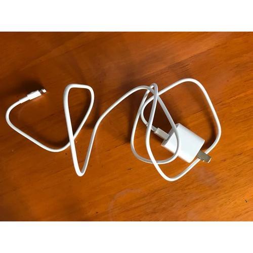 iPhonex数据线能给13充电么