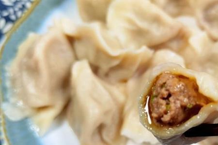 牛肉油菜馅饺子怎么调馅