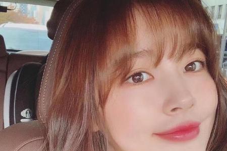 黄色头发适合什么妆容