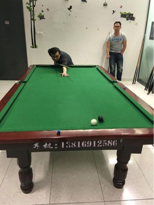 台球底袋是什么
