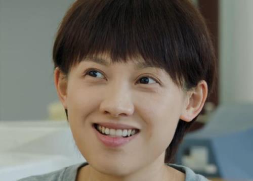 灿烂的季节晓夏母亲的扮演者