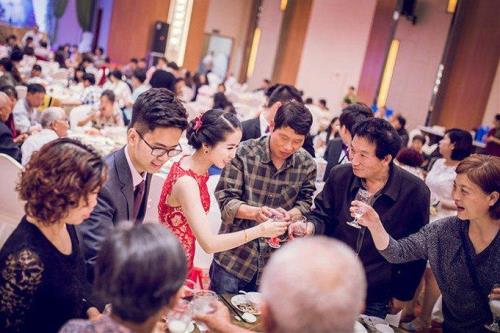 去接妹妹回门跟男方父母说点啥
