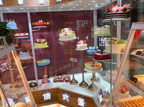 蛋糕店的员工可以吃商品吗