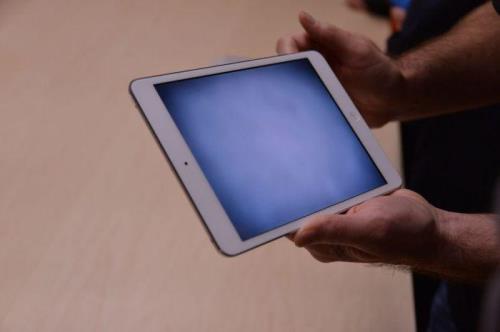 iPad可以监看iPhone的摄像头吗