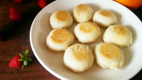电饭煲热饼子的做法