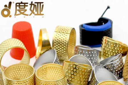 结婚别针和顶针怎么用