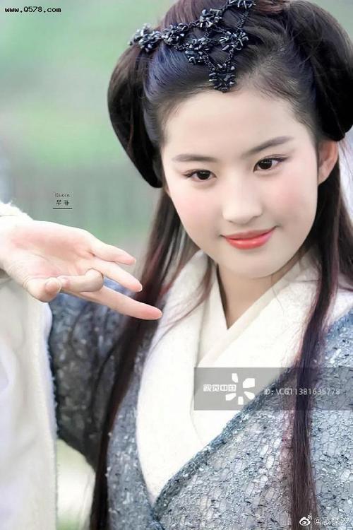 刘亦菲哪一年出生的