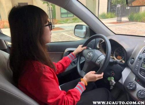 身高147cm的女人可以学手动挡吗