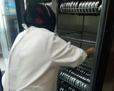 饭店餐具清洗间叫什么名字