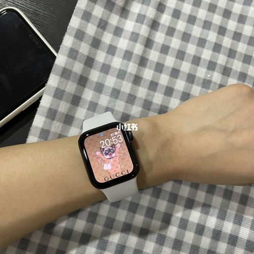 iwatchse颜色怎么选