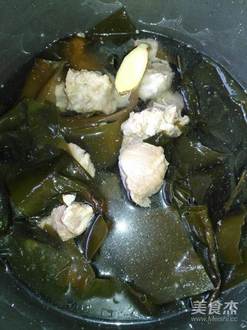 大骨头虾皮海带汤怎么煮