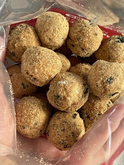 薛记炒货海苔肉松锅巴热量