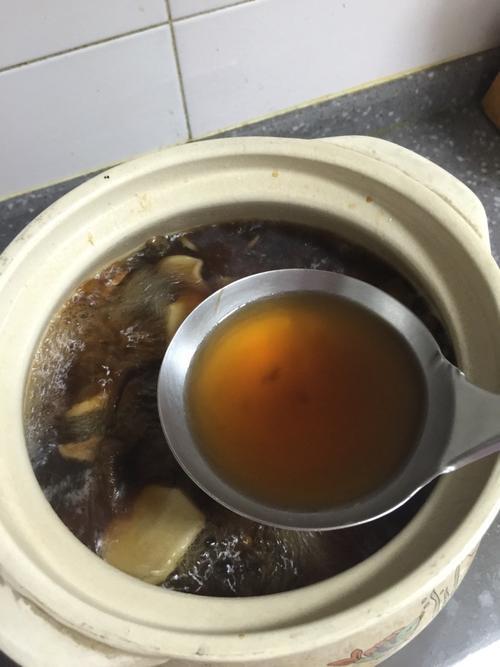 羊肉干蘑菇汤的家常做法