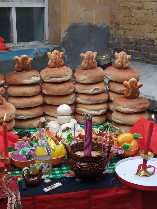 八月十五望月贡品摆几个